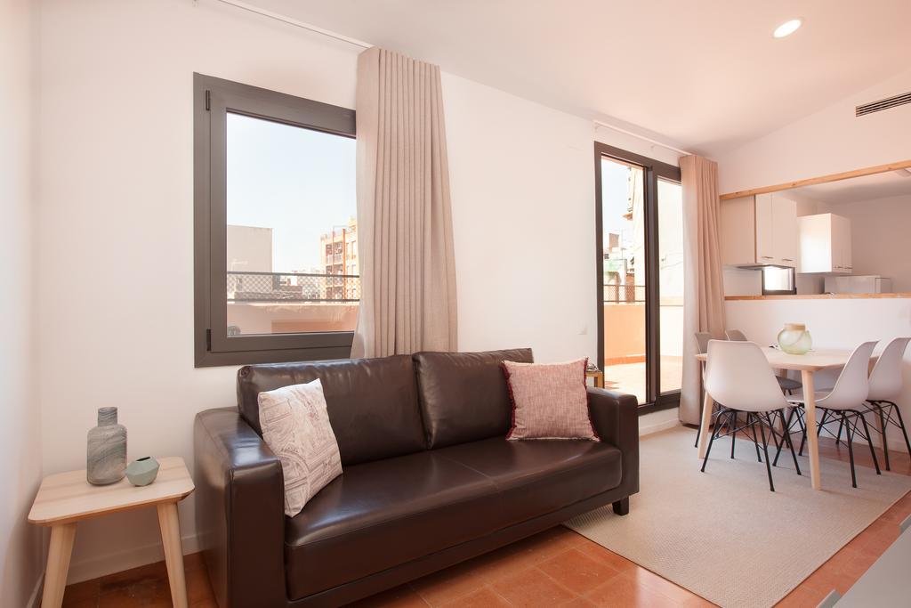 Click&Flat Europa Fira Apartments L'Hospitalet de Llobregat Esterno foto